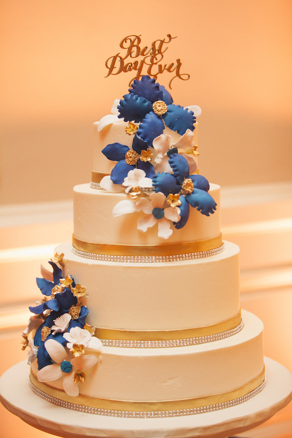 Best Day Ever Wedding Cake. Howerton+Wooten Events.